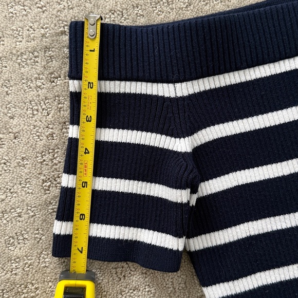 Club Monaco off-shoulder blue and white stripe top - size small - Picture 3 of 5